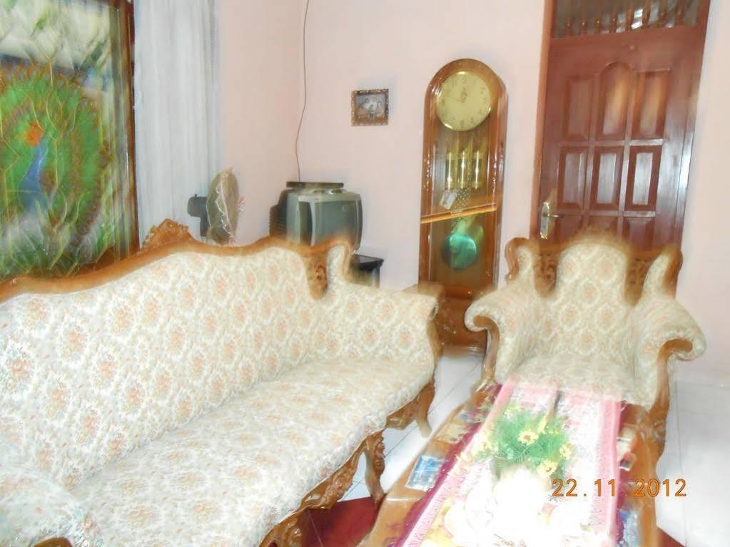 Fortuna Guest House Yogyakarta Exterior photo